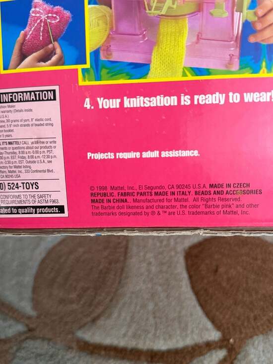 Vintage 1998 Barbie Knit Hits Fashion Maker Toy Knitting Machine Mattel - Picture 3 of 5